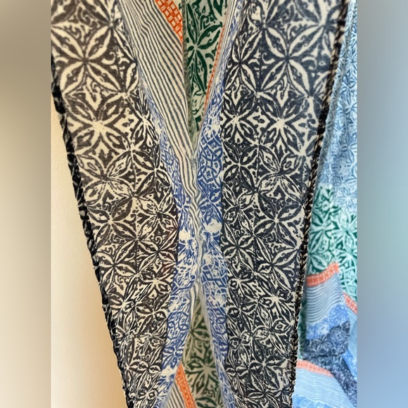 Do everything in love Anthropologie Multi Colored Kimono with Tassels - Picture 7 of 7